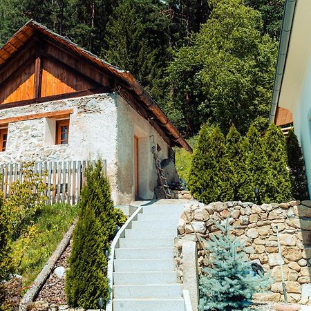 Apartments, Guest House & Historic Chalet Neuhaus San Sigismondo Esterno foto