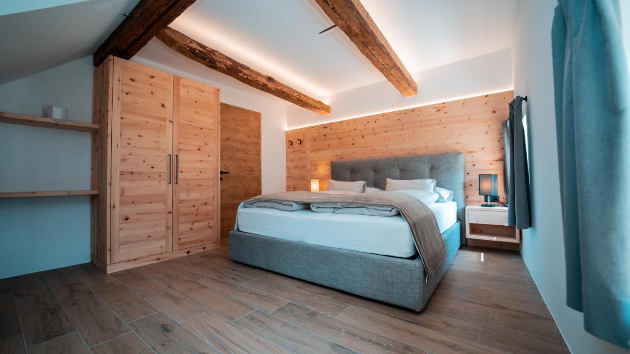 Apartments, Guest House & Historic Chalet Neuhaus San Sigismondo Esterno foto