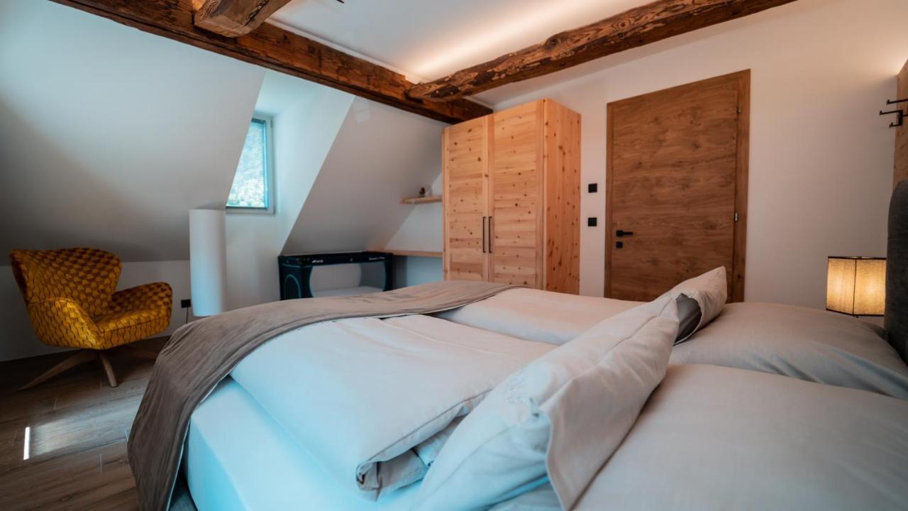 Apartments, Guest House & Historic Chalet Neuhaus San Sigismondo Esterno foto