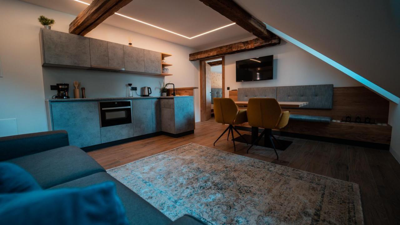 Apartments, Guest House & Historic Chalet Neuhaus San Sigismondo Esterno foto