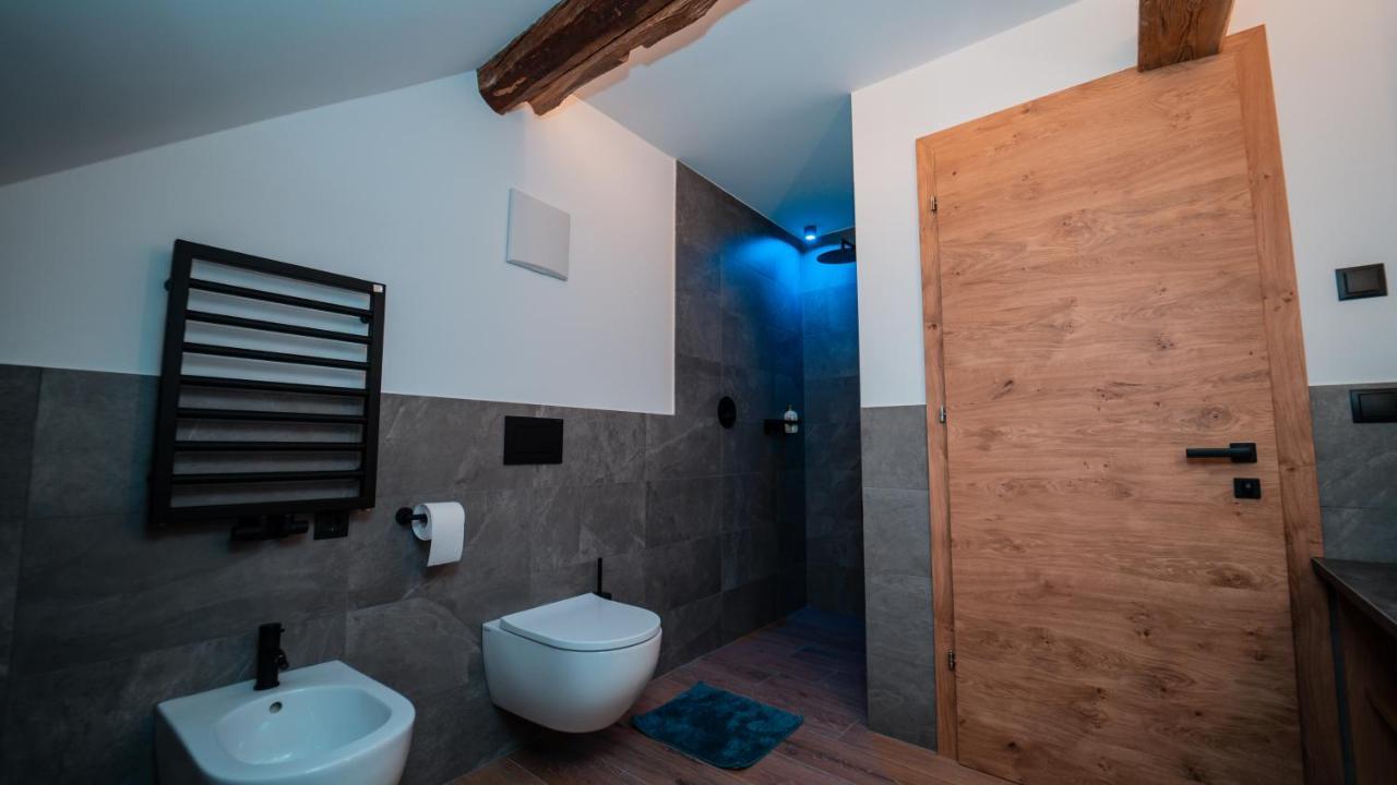 Apartments, Guest House & Historic Chalet Neuhaus San Sigismondo Esterno foto