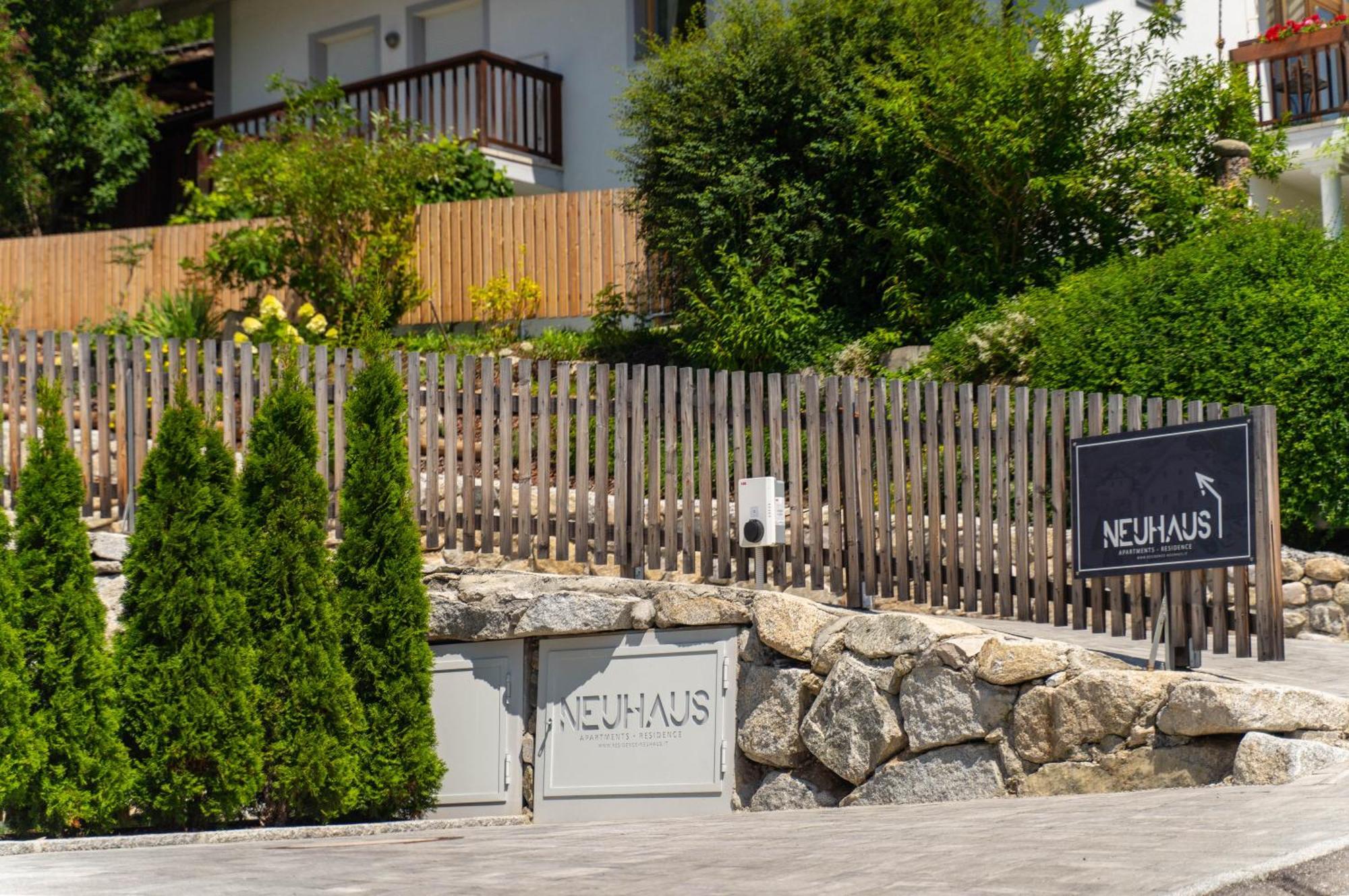 Apartments, Guest House & Historic Chalet Neuhaus San Sigismondo Esterno foto