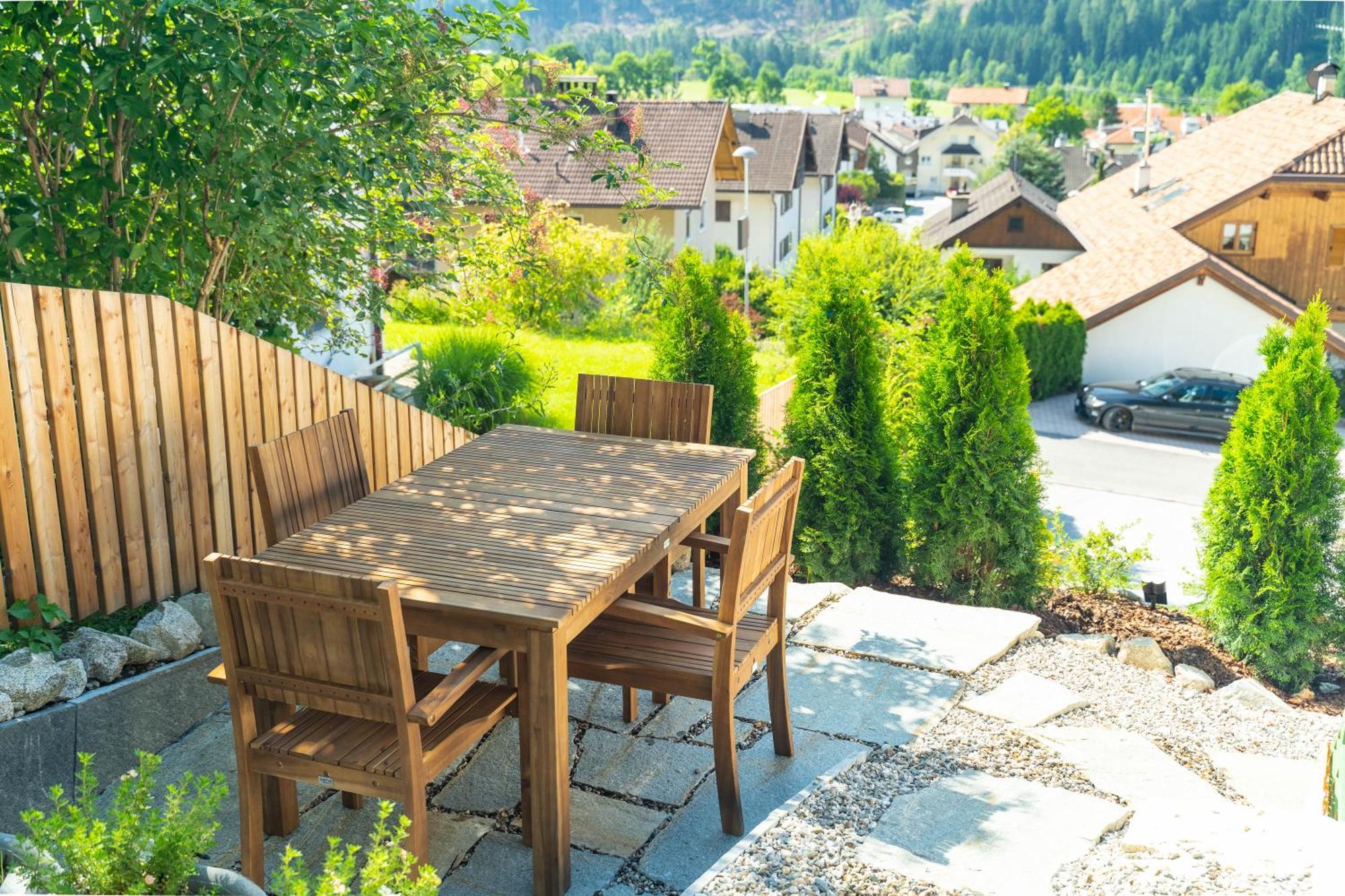 Apartments, Guest House & Historic Chalet Neuhaus San Sigismondo Esterno foto