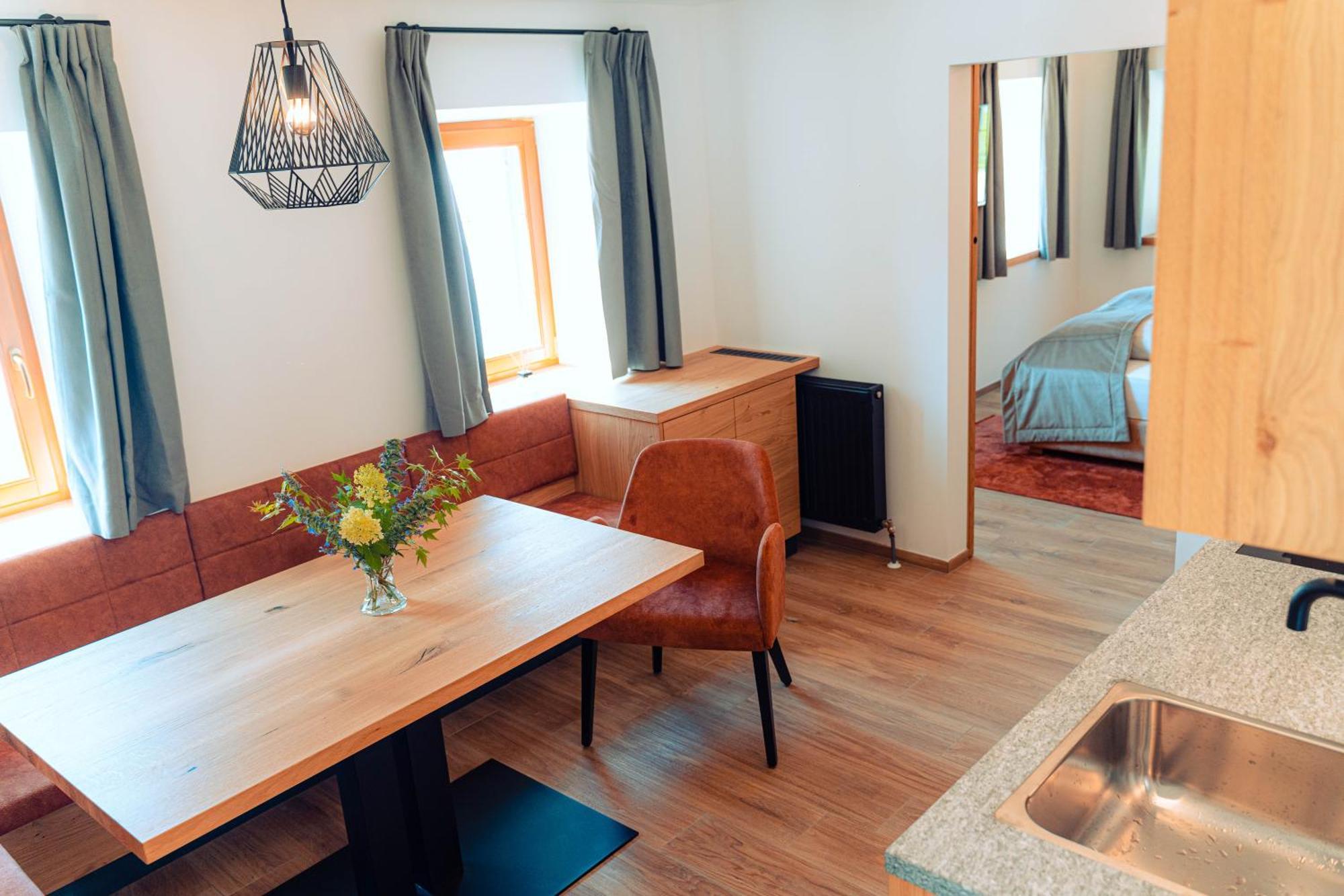 Apartments, Guest House & Historic Chalet Neuhaus San Sigismondo Esterno foto